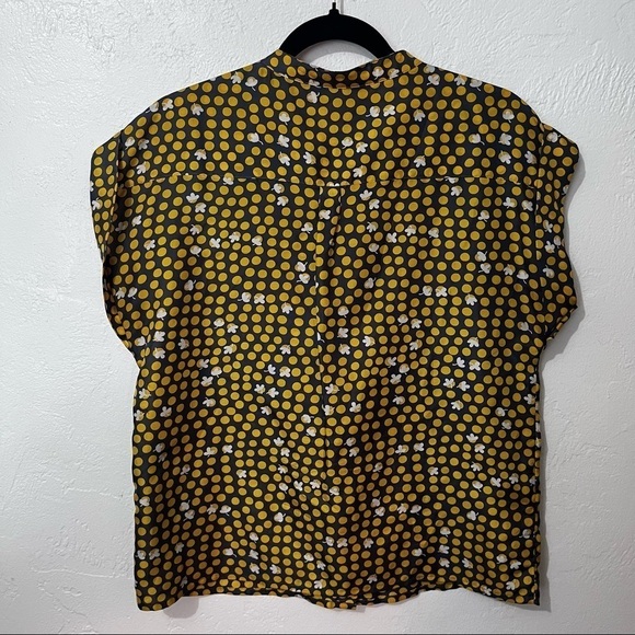 CAbi #183 Clover Dot gray & yellow silk top - Picture 3 of 8